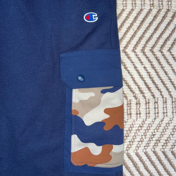 Champion Men’s Size Large Joggers. Blue w Camo Pockets NWT - Picture 2 of 9